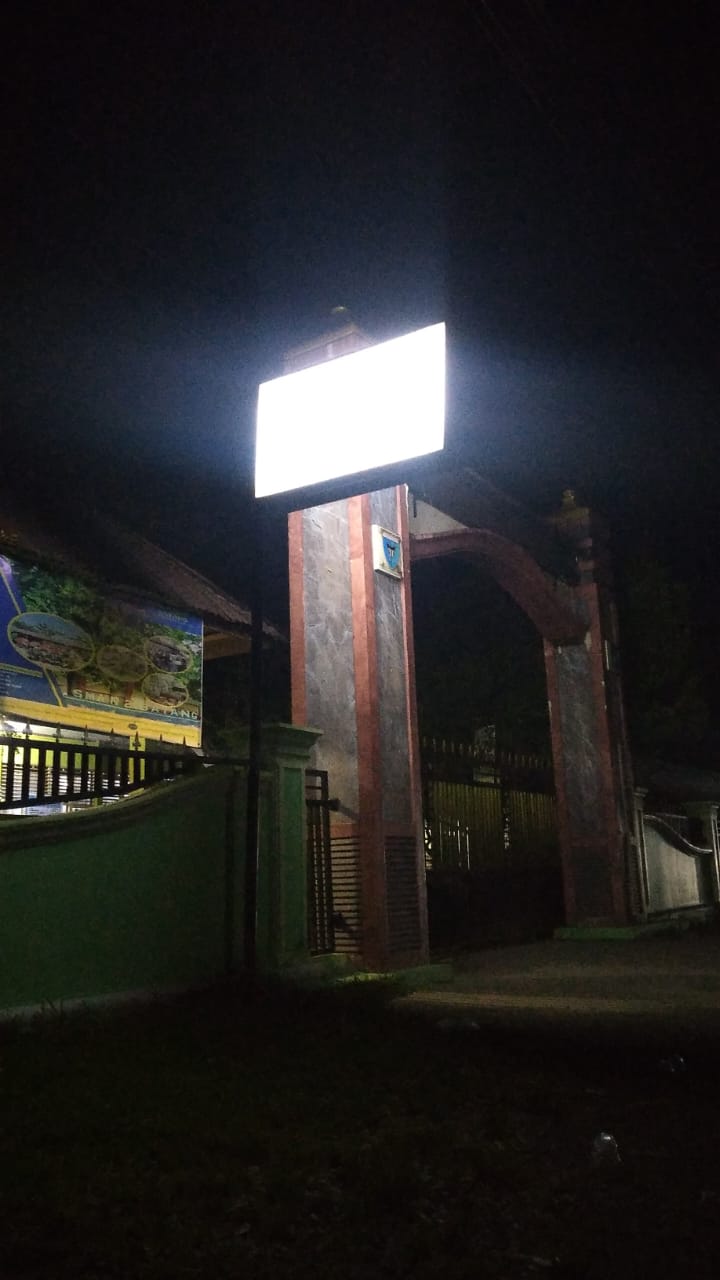 Tidak Mampu Bayar Uang Komite, Rapor Siswa Ditahan Pihak SMAN 2 Bayang